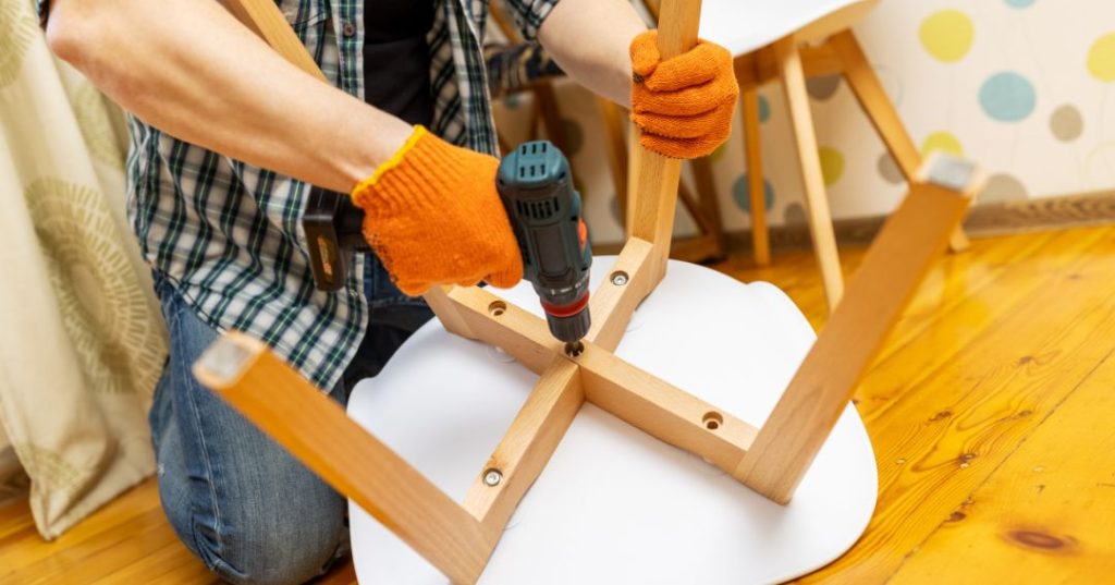 montagem de mesa e cadeiras em Franca